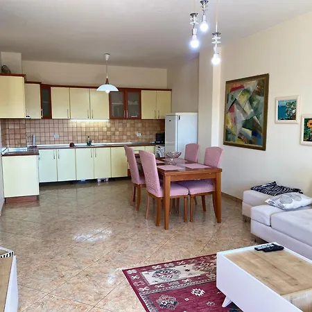 Rtsh Apartmán *